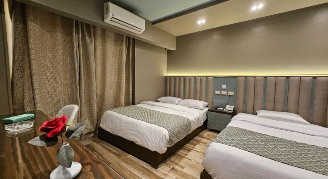 Grand Bayan Hotel & Apt At Nile Plaza Cairo Room photo